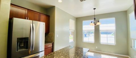 Building Photo - 887 Lemieux Ln