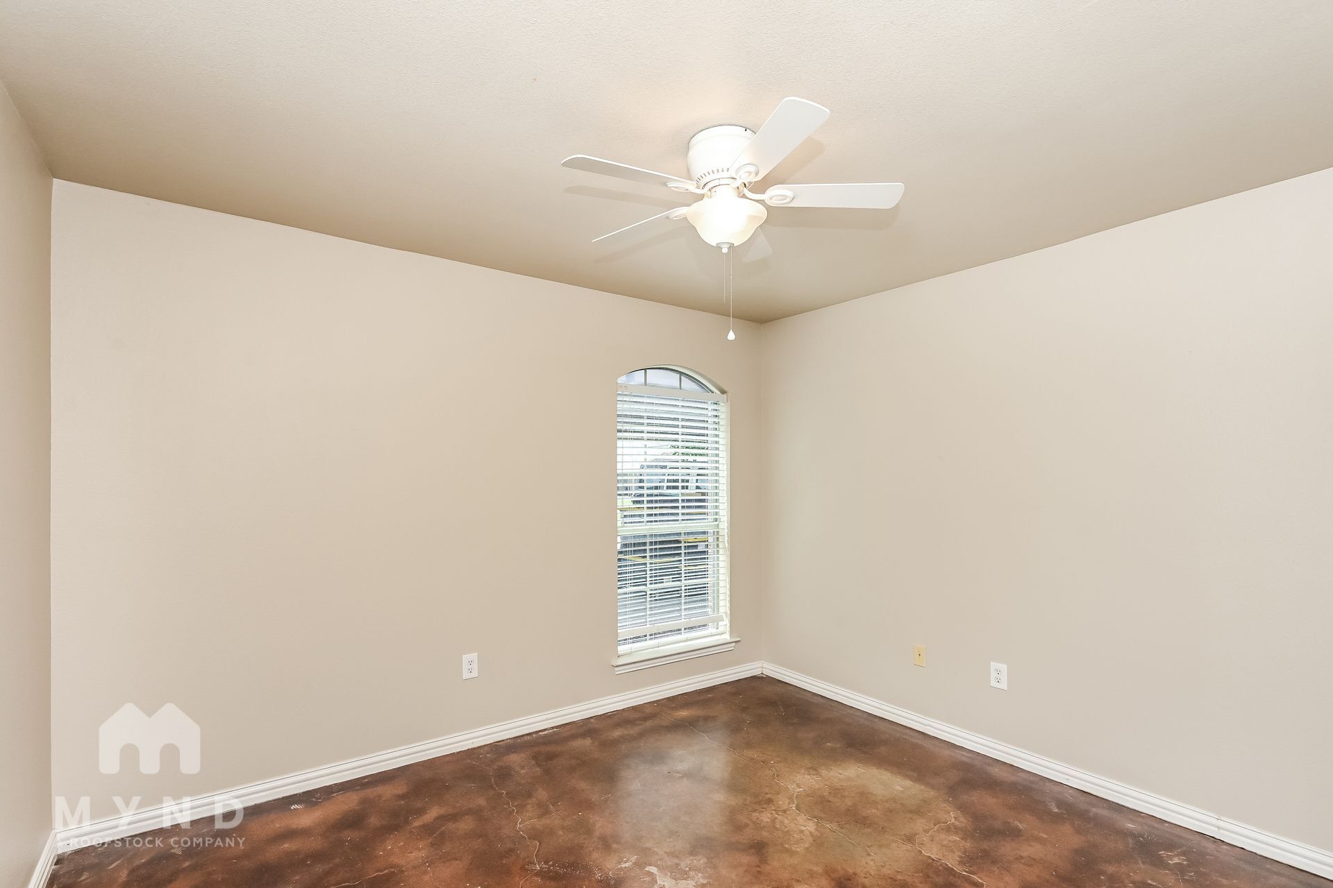 Building Photo - 116 Jolin Ln