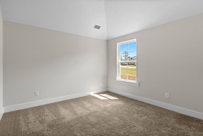 Building Photo - 721 Ronaldsay Rd