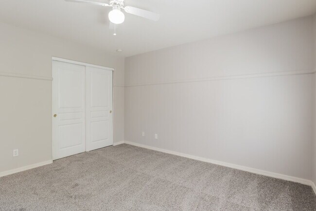 Building Photo - 59 W Calle Bayeta