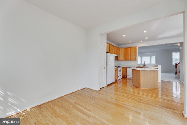 Building Photo - 1479 Fawn Hollow Ln
