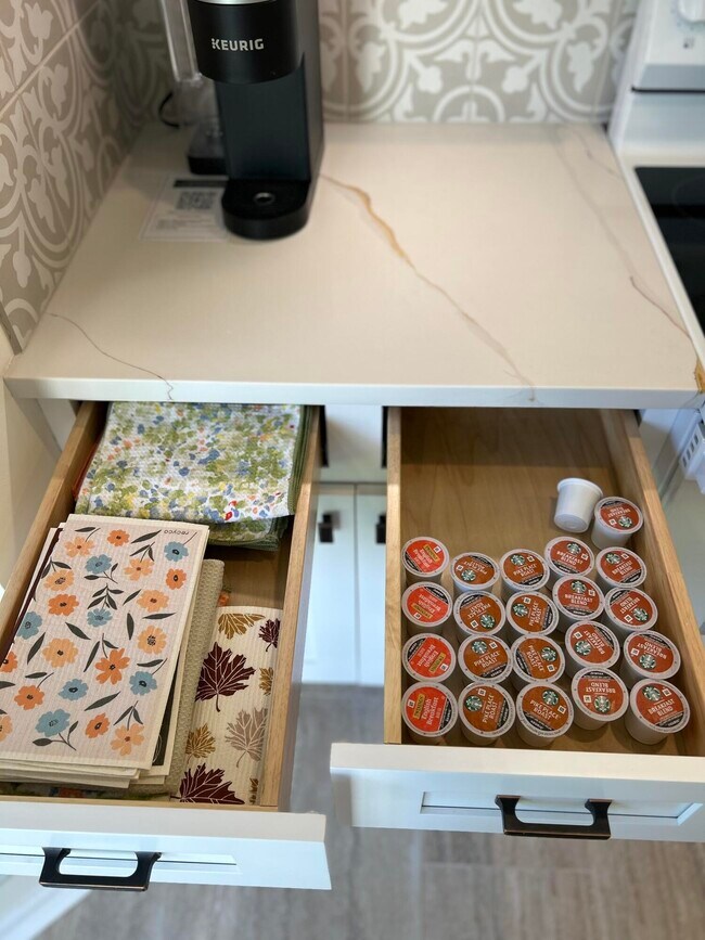 Building Photo - 13383 Bedford Mews Ct