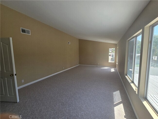 Building Photo - 2382 MacBeth Ave