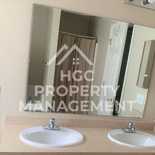 Building Photo - 201 Dogwood Acres Ln