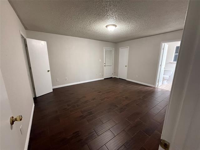 Building Photo - 3008 Townbluff Dr