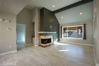 Building Photo - 43 Pearl