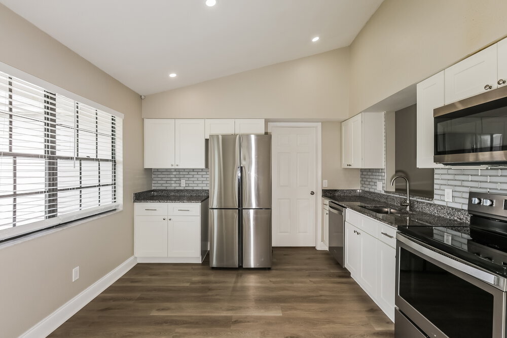 Building Photo - 3938 King Dr