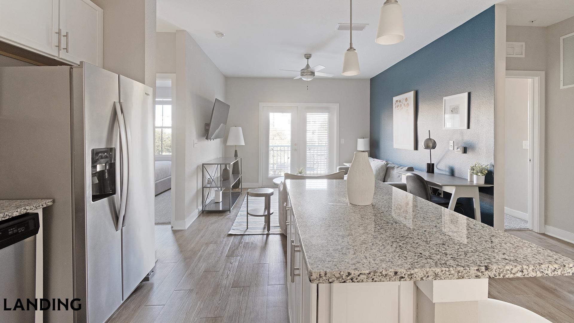 Building Photo - 215 Hunters Lk Wy