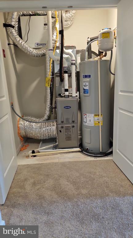 Building Photo - 18 Elliot Ln