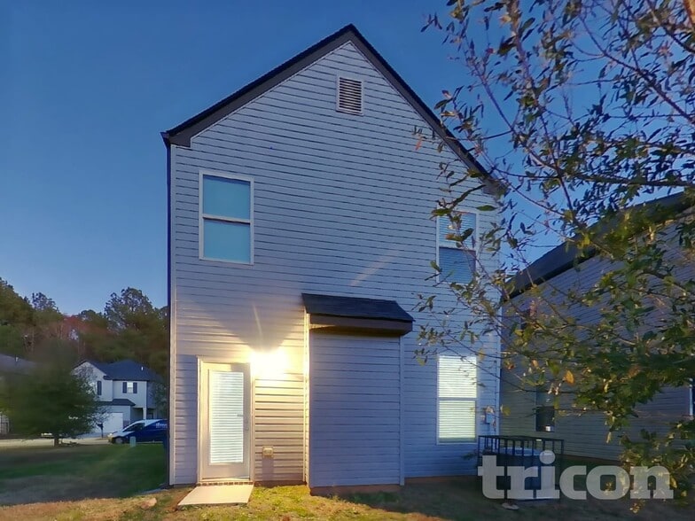 Building Photo - 394 Lossie Ln