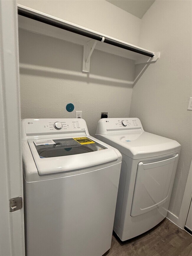 Building Photo - 12510 Costal Bnd Wy