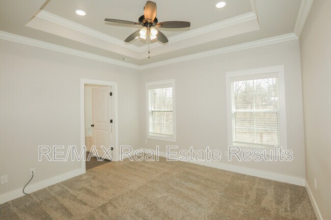 Building Photo - 10 Latheron Pl