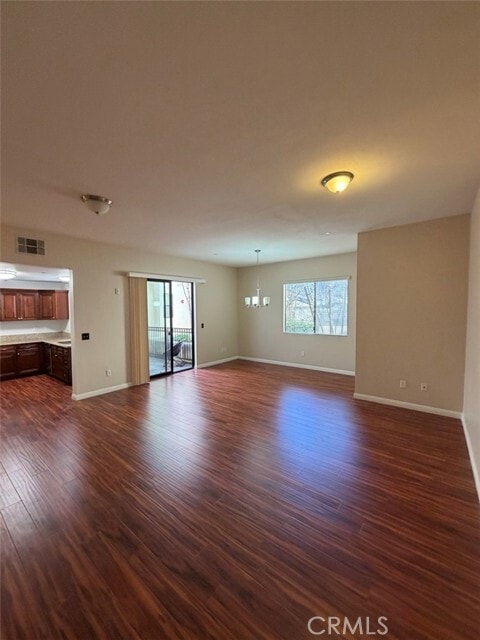 Building Photo - 920 Central