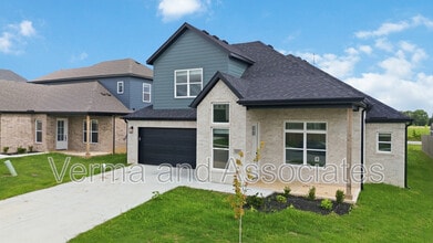 Building Photo - 970 Trestle Ln