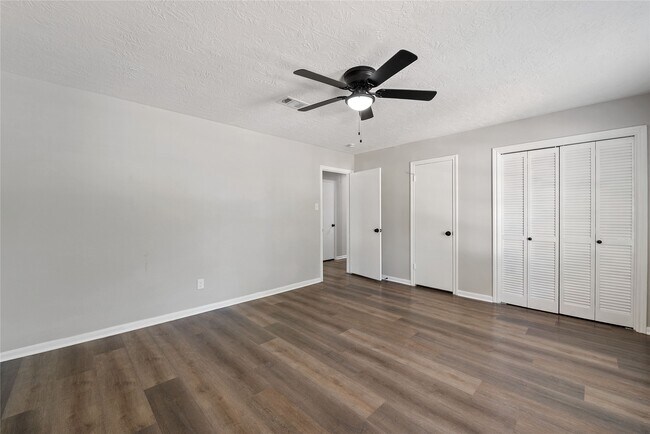 Building Photo - 12731 Retreat Trail