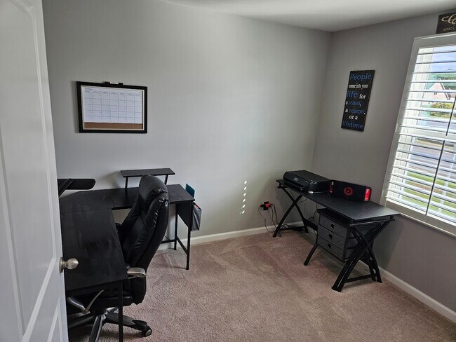 Building Photo - 57 Bird Dog Dr