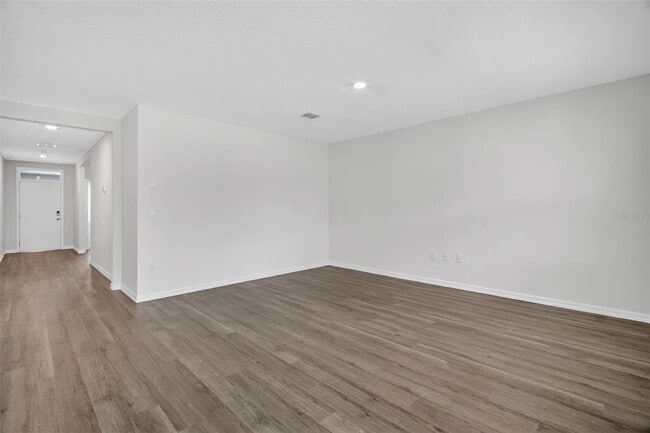 Building Photo - 4590 Boxwood Wy