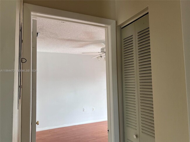 Building Photo - 13331 SW 17th Ln