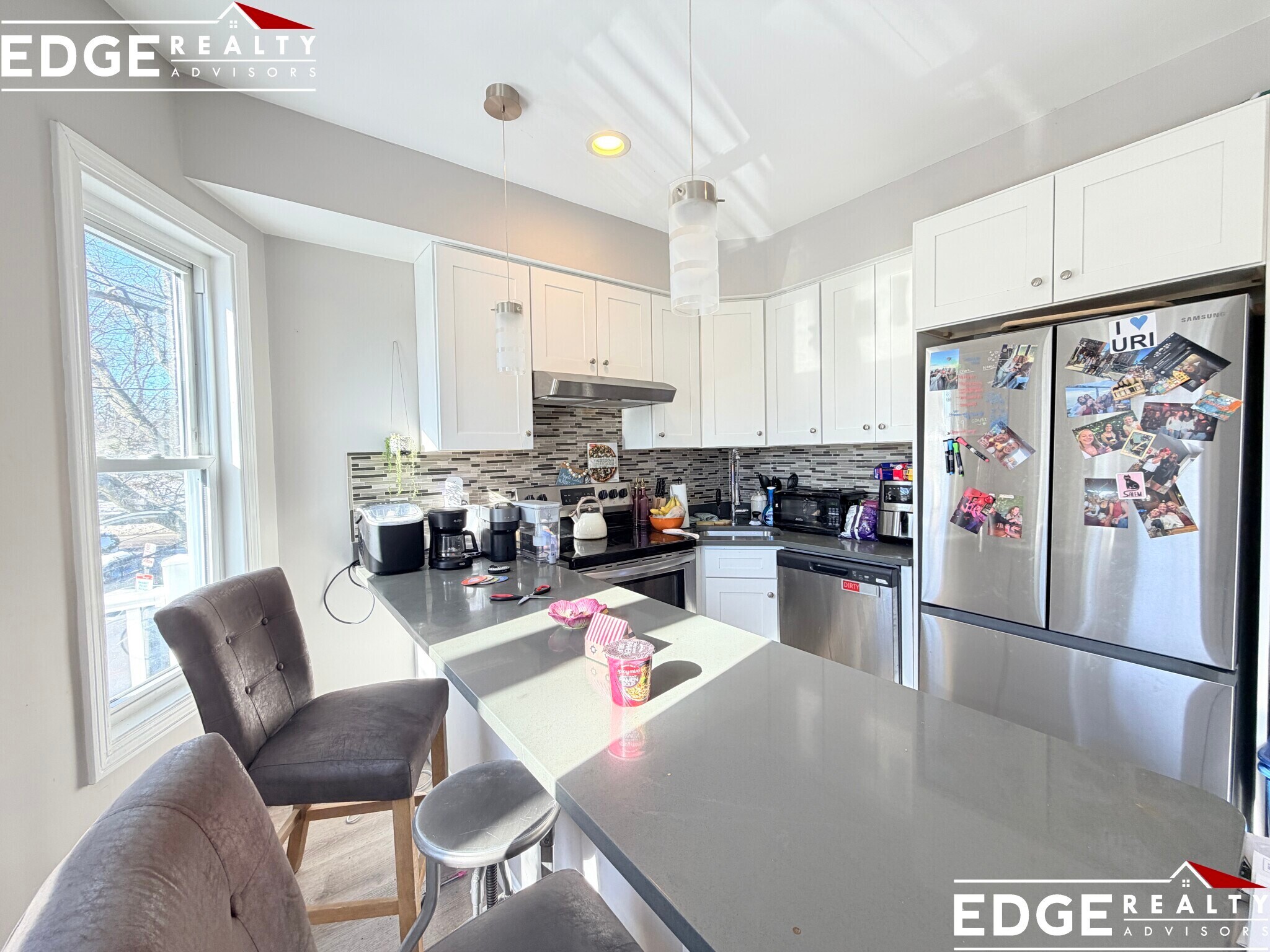 Building Photo - 19 Long Ave