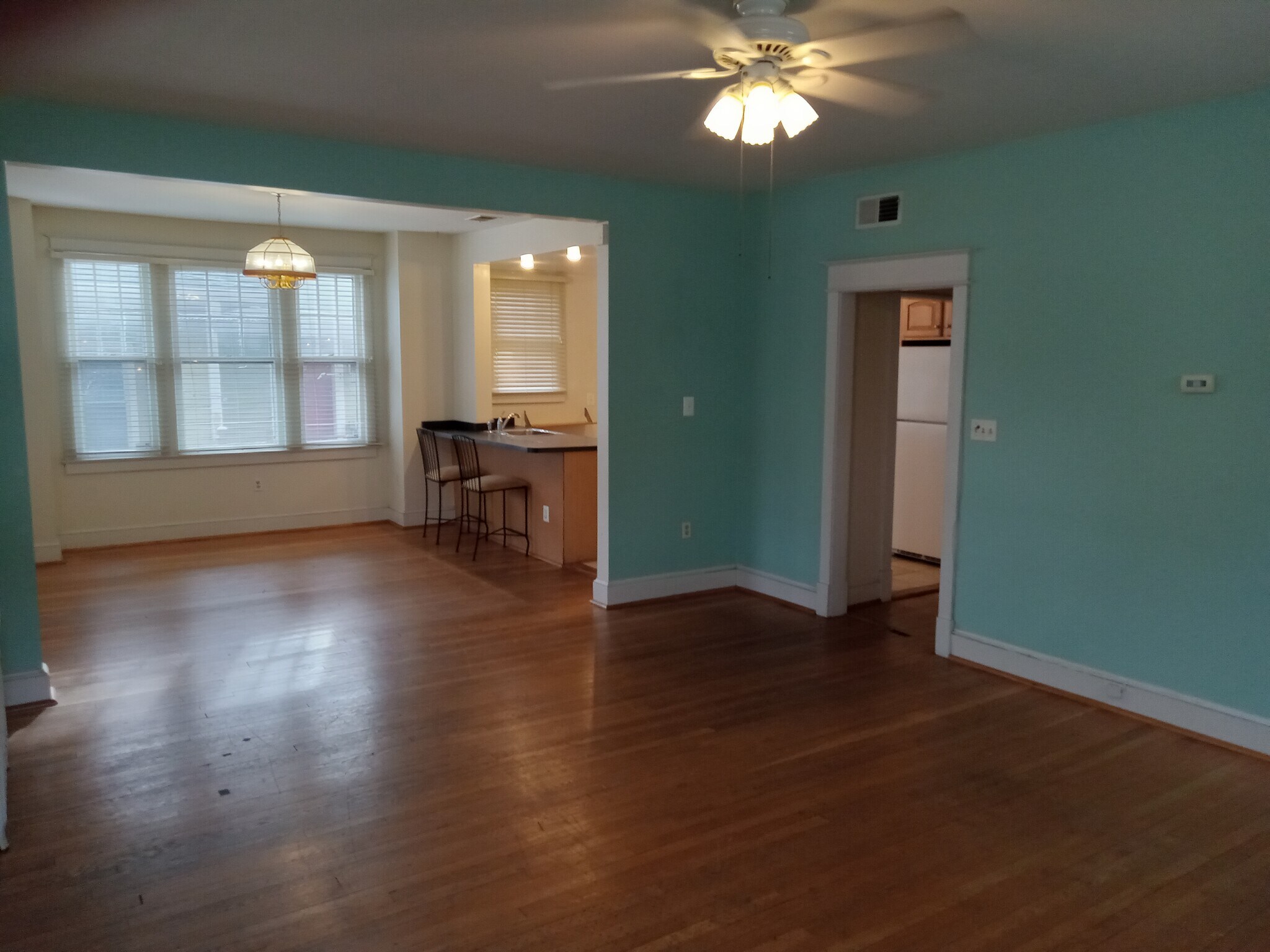 Dining area - 6604 1st St NW