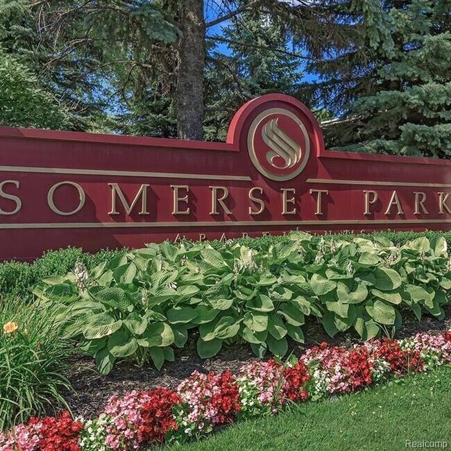 1963 Somerset Blvd 1963 Somerset Blvd Troy MI 48084 Apartment Finder