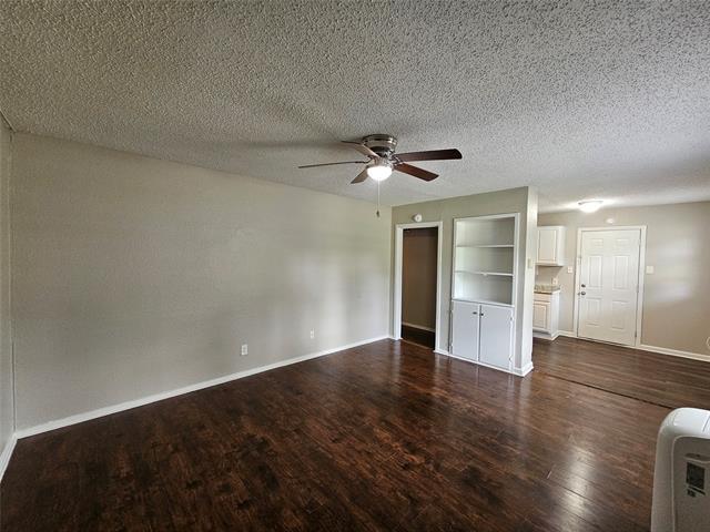 Building Photo - 6363 Hollis Ave