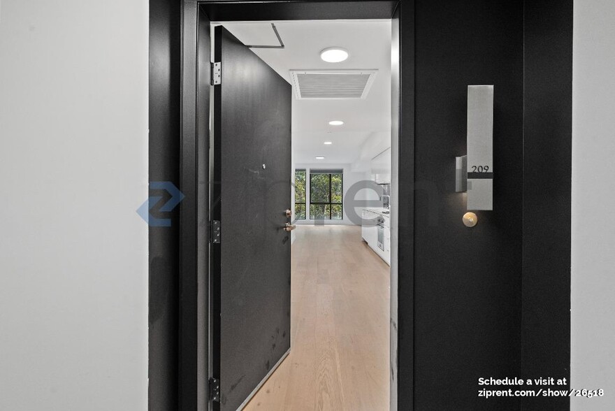 Building Photo - 99 Rausch St