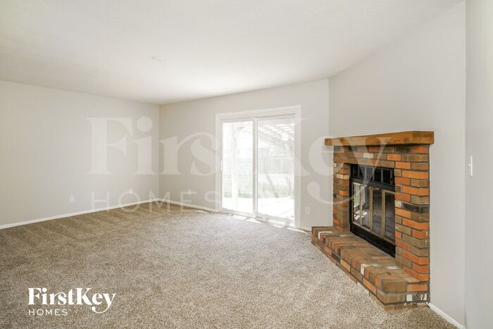 Building Photo - 5717 Simmul Ln
