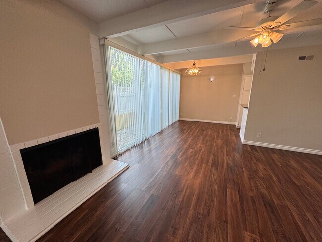 Building Photo - 11500 Rochester Ave