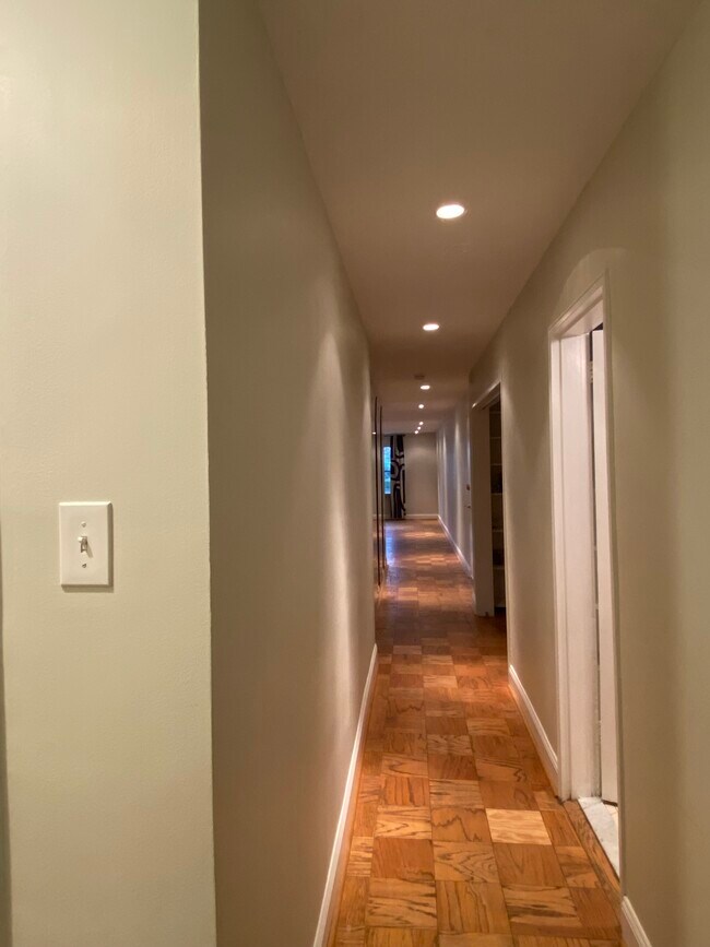 Building Photo - 5301 Westbard Cir
