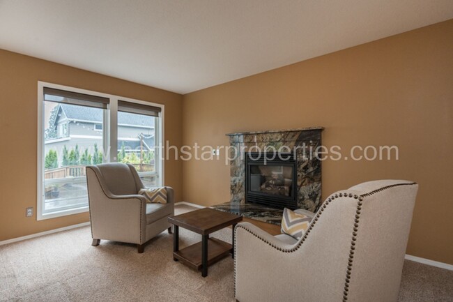 Building Photo - Beautiful Spacious Home in Tigard