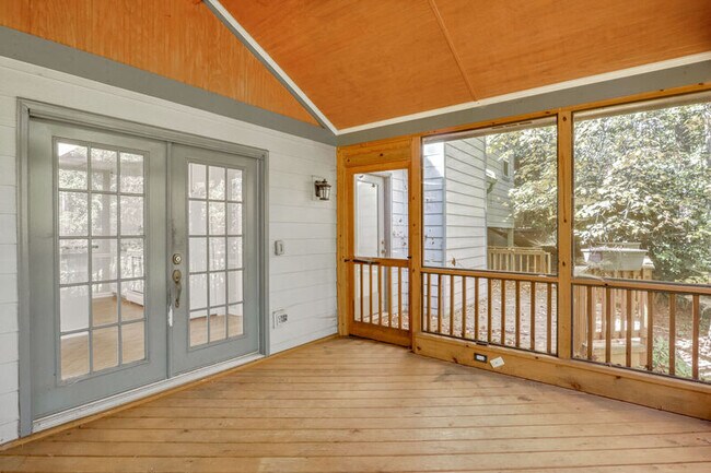 Building Photo - 2175 Wenlok Trail