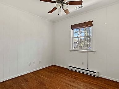 Building Photo - 5414 Hawthorne Pl