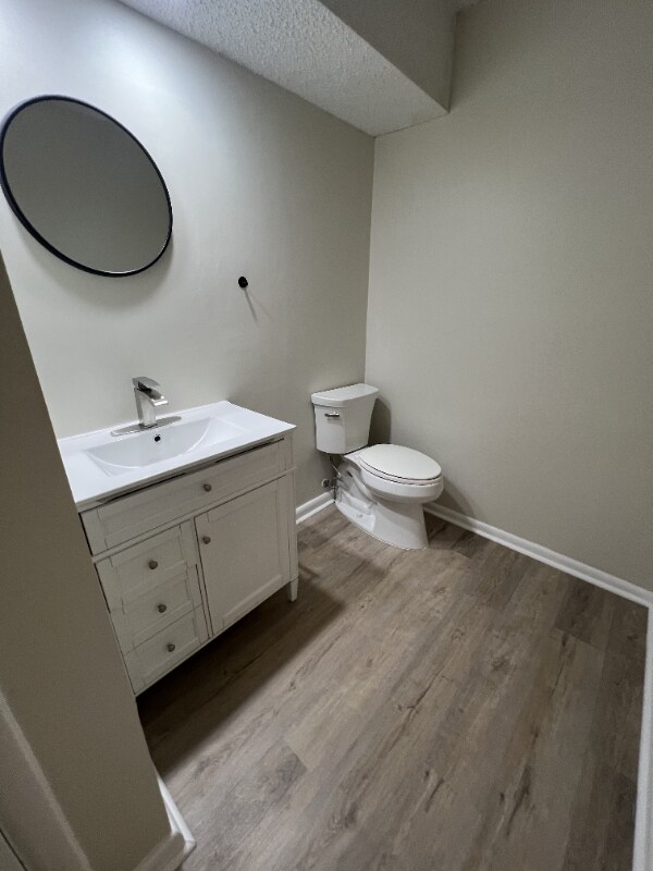 Building Photo - 6905 Cleaton Rd