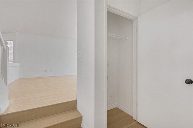 Building Photo - 8756 Harvest Valley Ave