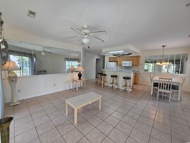 Building Photo - 1215 N Middleton Dr
