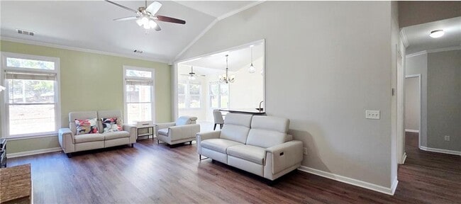 Building Photo - 2850 Millwater Crossing NE