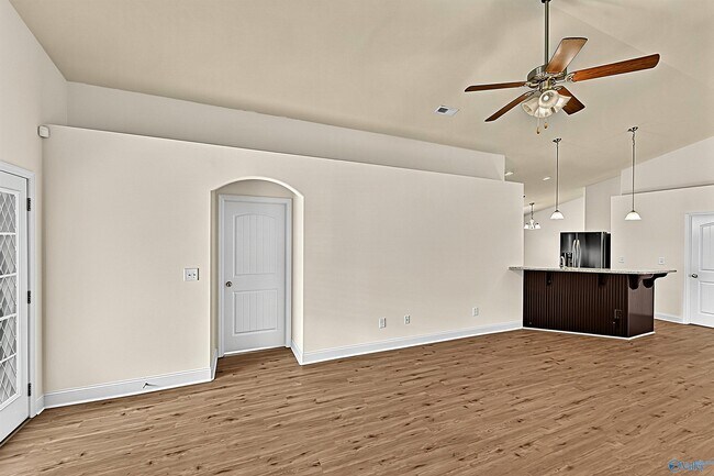 Building Photo - 130 Tybee Dr