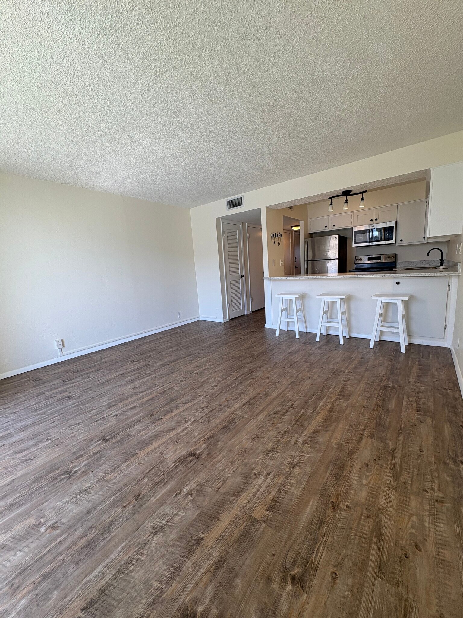 Building Photo - 1441 N Atlantic Ave