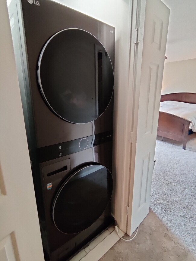 Building Photo - 12761 Flat Meadow Ln