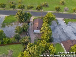 Building Photo - 928 Hedges St