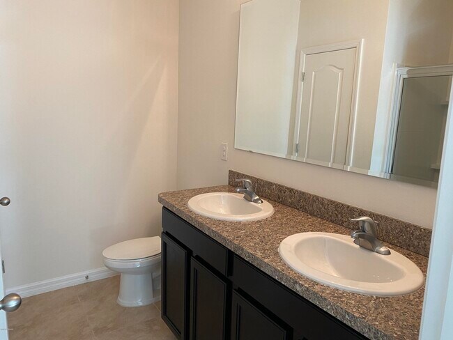 Building Photo - 1602 Primo Ct