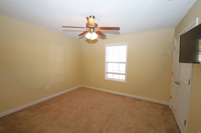 Building Photo - 7410 Northcreek Cir
