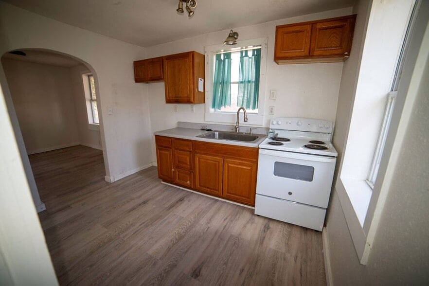 Building Photo - 2705 Palmer Ave