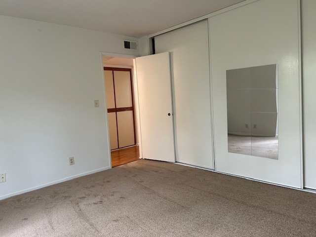 Building Photo - 623 E Cypress Ave