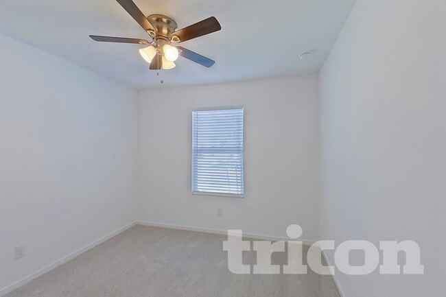 Building Photo - 1637 Baugh St