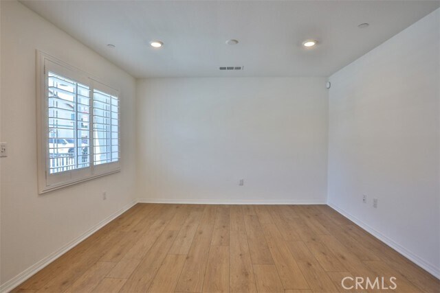 Building Photo - 7419 Olive Grv St