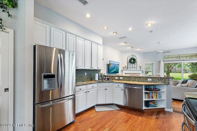 Building Photo - 13775 Heathford Dr