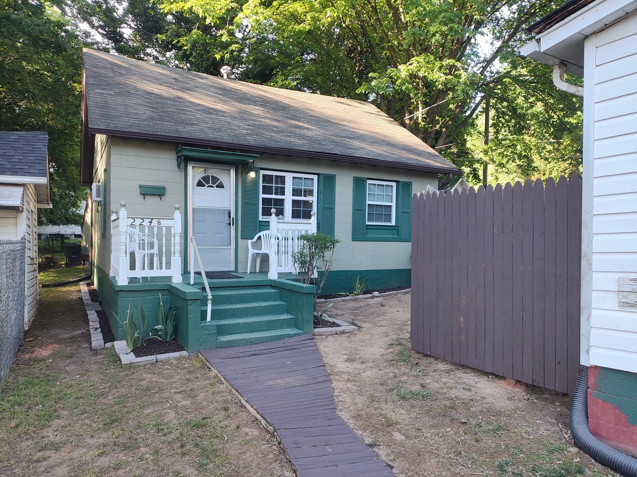 Building Photo - 224 Clement Ave