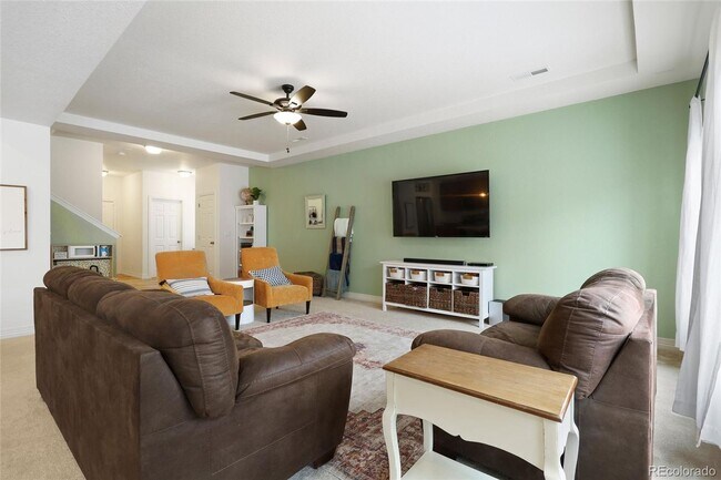 Building Photo - Beautiful 4 Bedroom Home in First Creek Av...